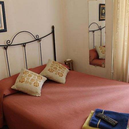 Hostal Graciela Madrid Ruang foto