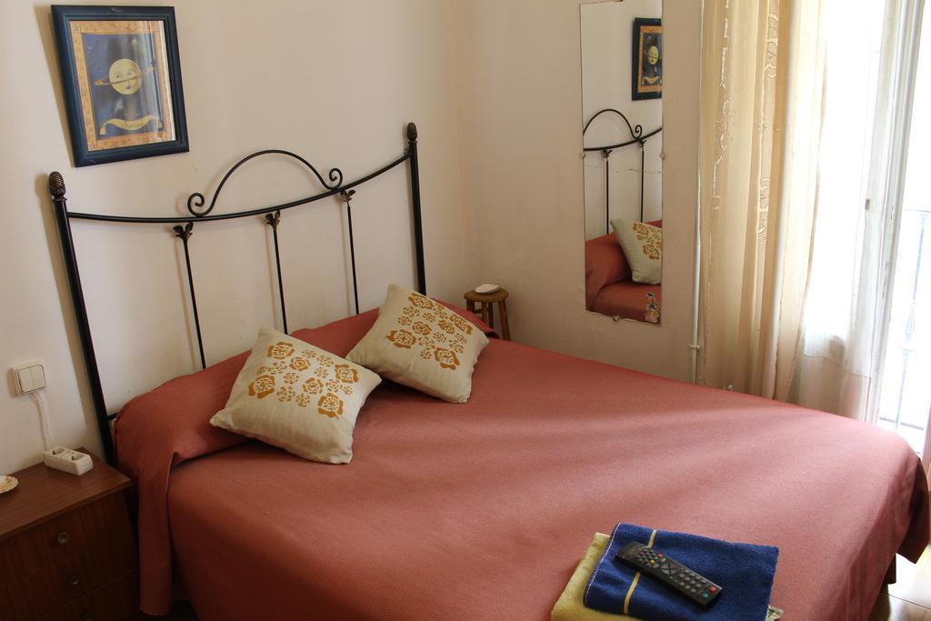 Hostal Graciela Madrid Ruang foto